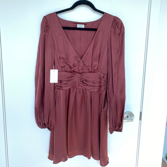 Wilfred Dress - Short/ long sleeve - Picture 1 of 10